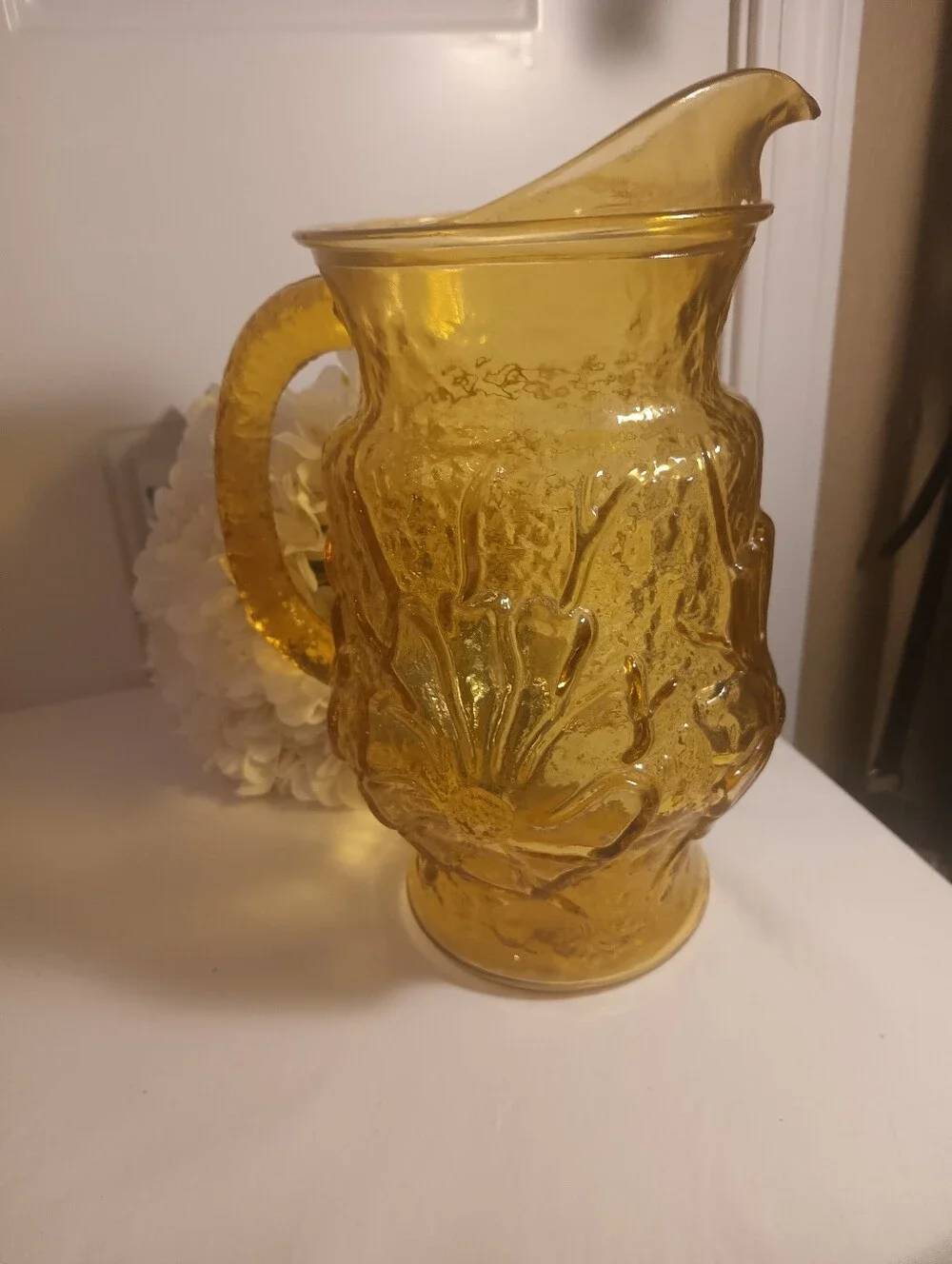 Mid Century Rainflower Daisy Pitcher